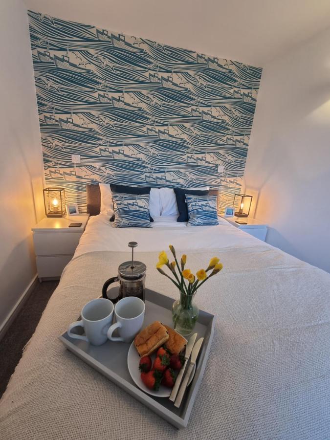 The Bunker-Luxe Central Falmouth Getaway With Stunning Sea Views Kültér fotó