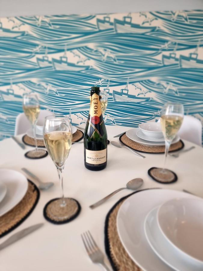 The Bunker-Luxe Central Falmouth Getaway With Stunning Sea Views Kültér fotó