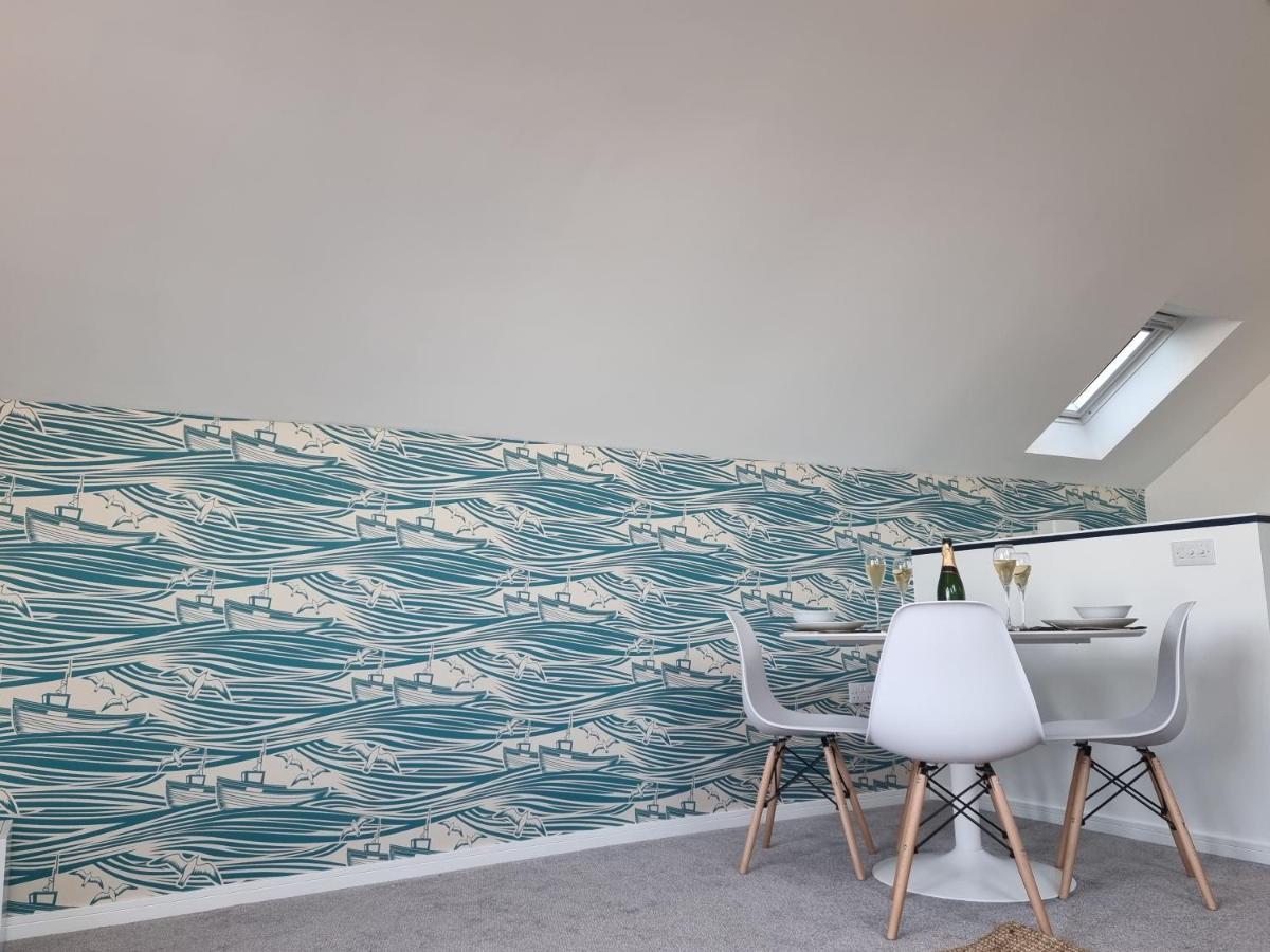 The Bunker-Luxe Central Falmouth Getaway With Stunning Sea Views Kültér fotó