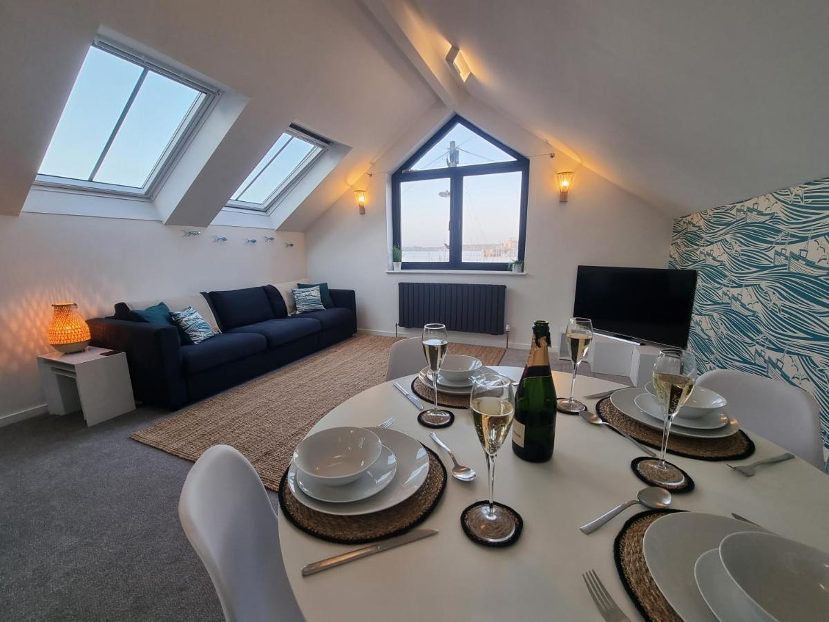 The Bunker-Luxe Central Falmouth Getaway With Stunning Sea Views Kültér fotó